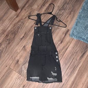 Ripped Short Overalls
